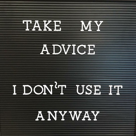 April Scott, Posh Ambassador🦚 - Picture 2 of 3